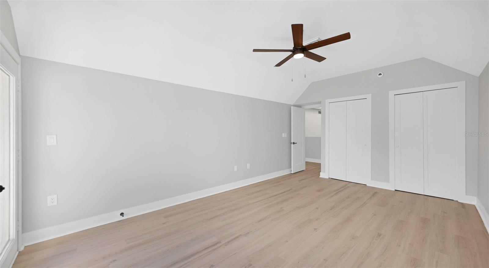 Image 41 of 89 For 6015 Barefoot Court