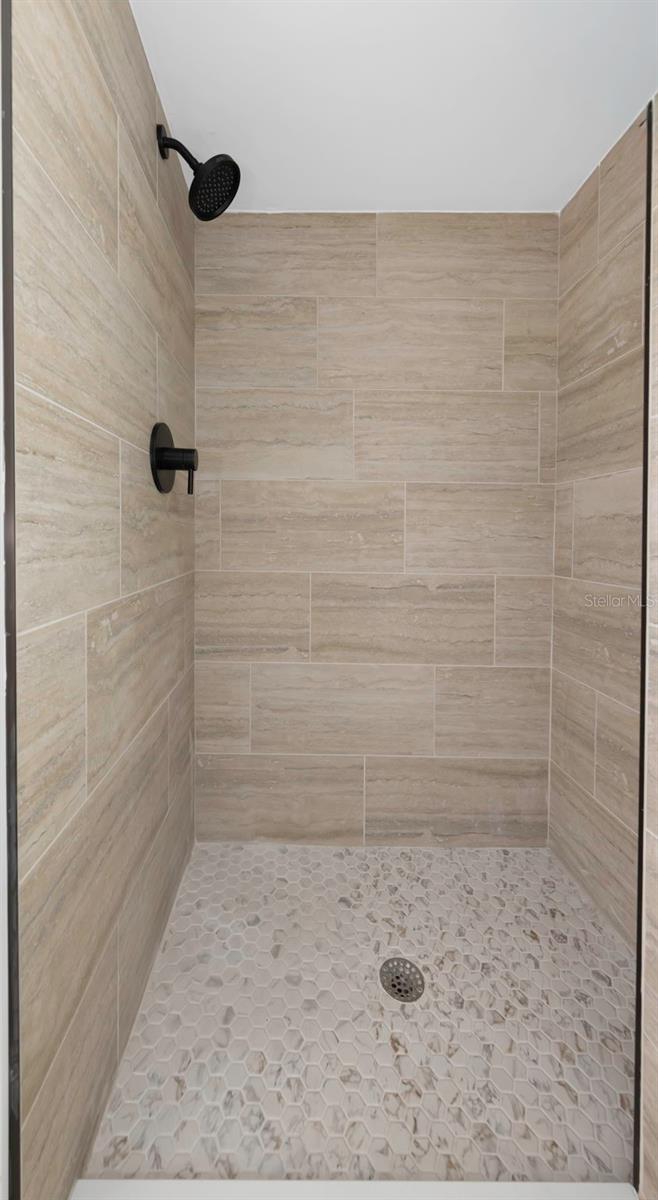 Image 47 of 89 For 6015 Barefoot Court