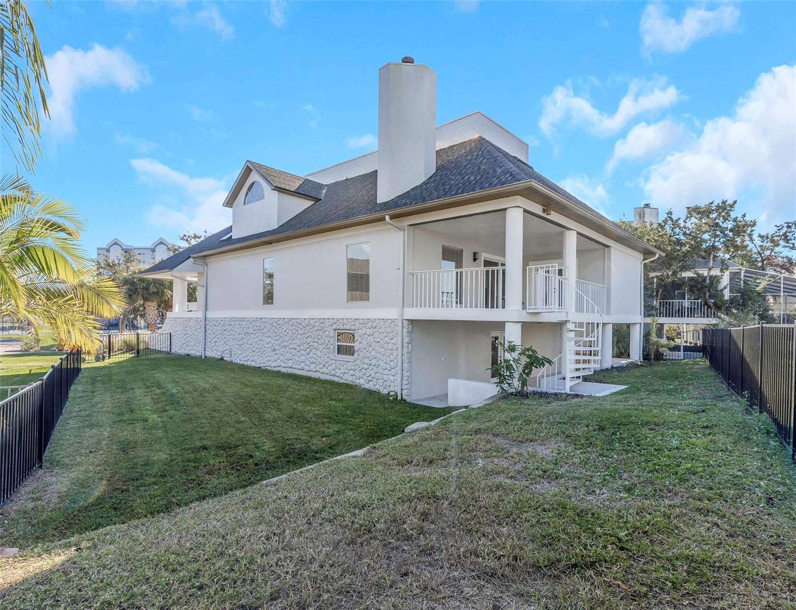 Image 55 of 89 For 6015 Barefoot Court