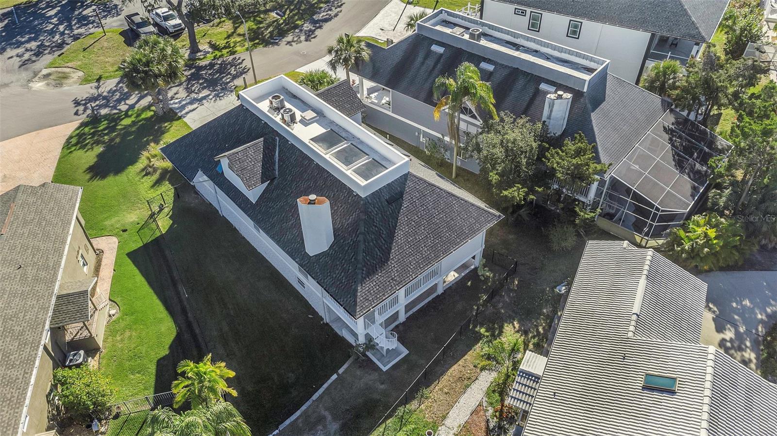 Image 70 of 89 For 6015 Barefoot Court