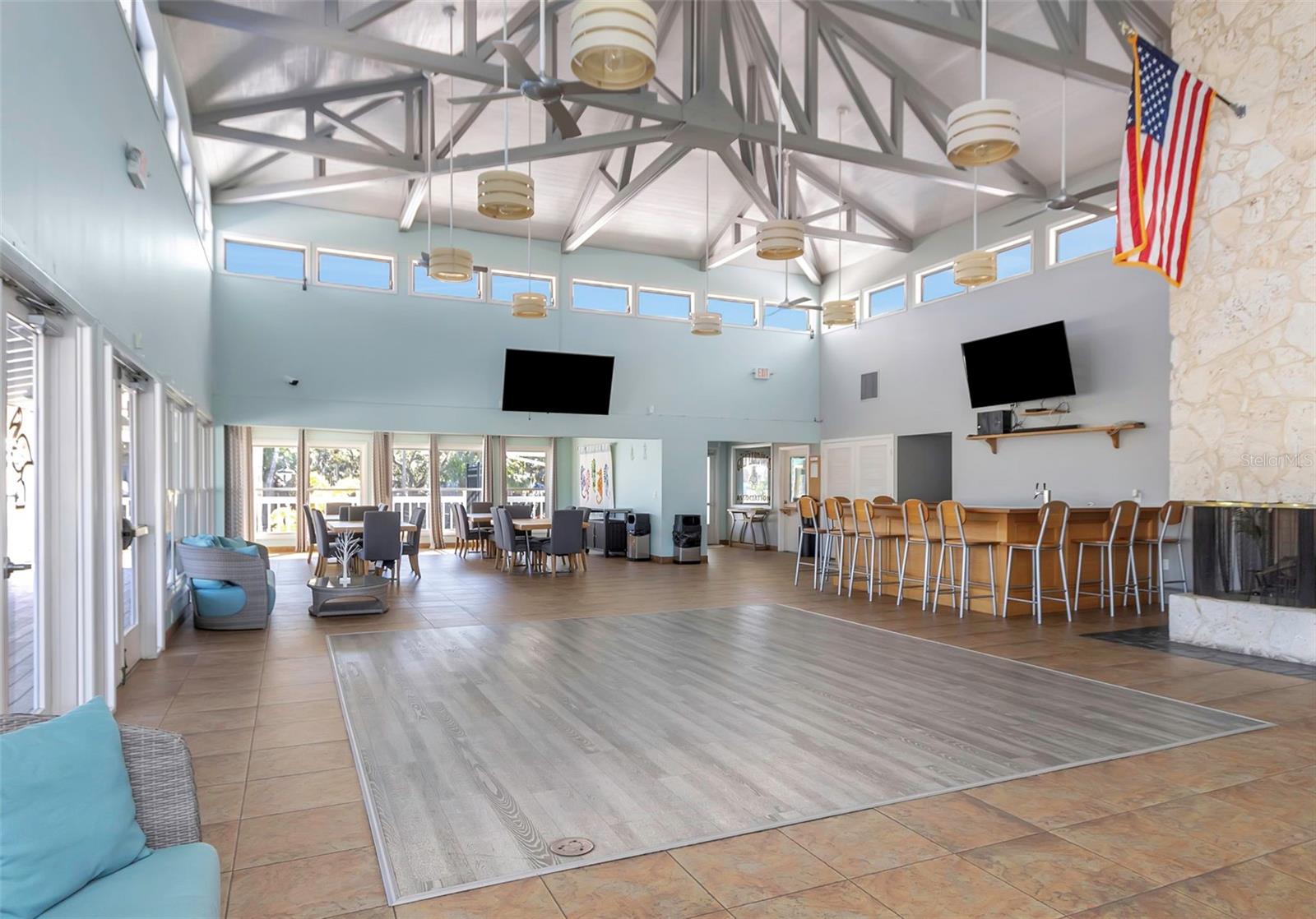 Image 87 of 89 For 6015 Barefoot Court