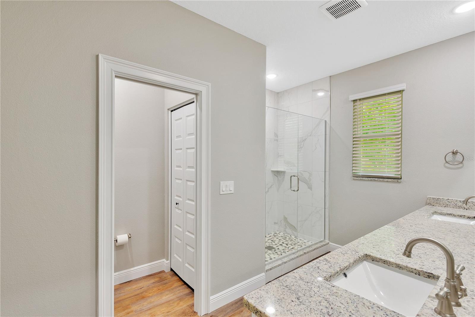 Image 17 of 40 For 1604 Rowland Drive