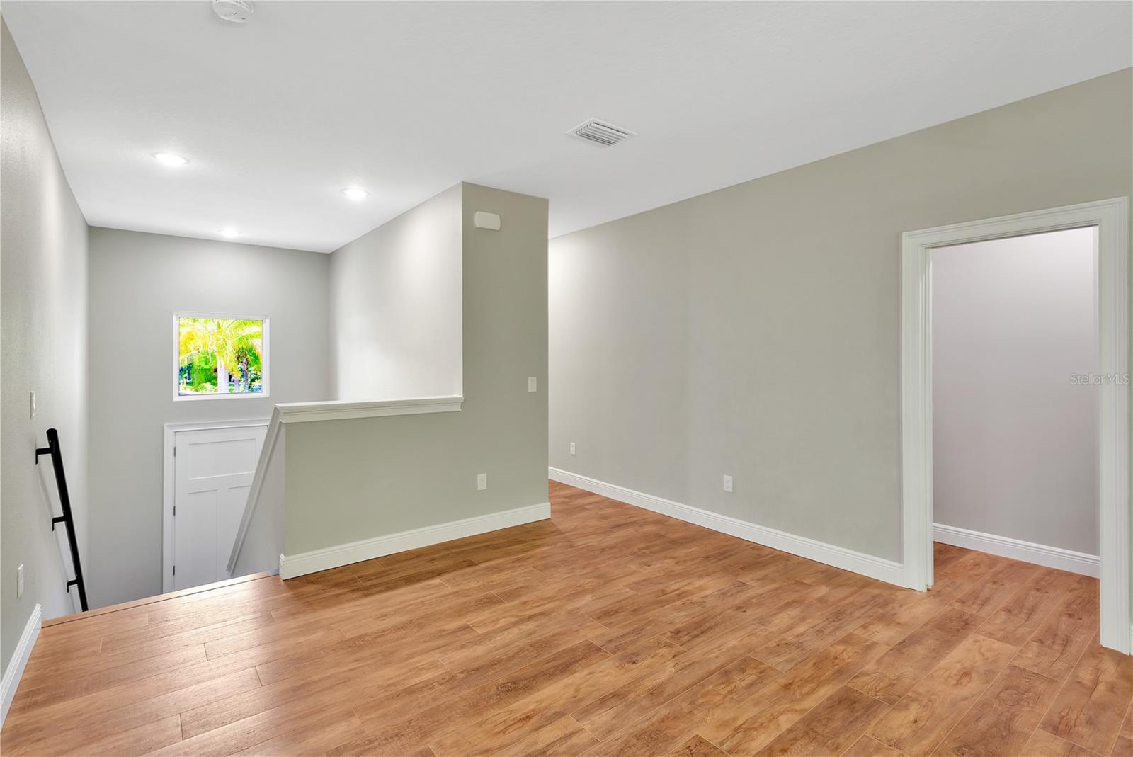 Image 36 of 40 For 1604 Rowland Drive