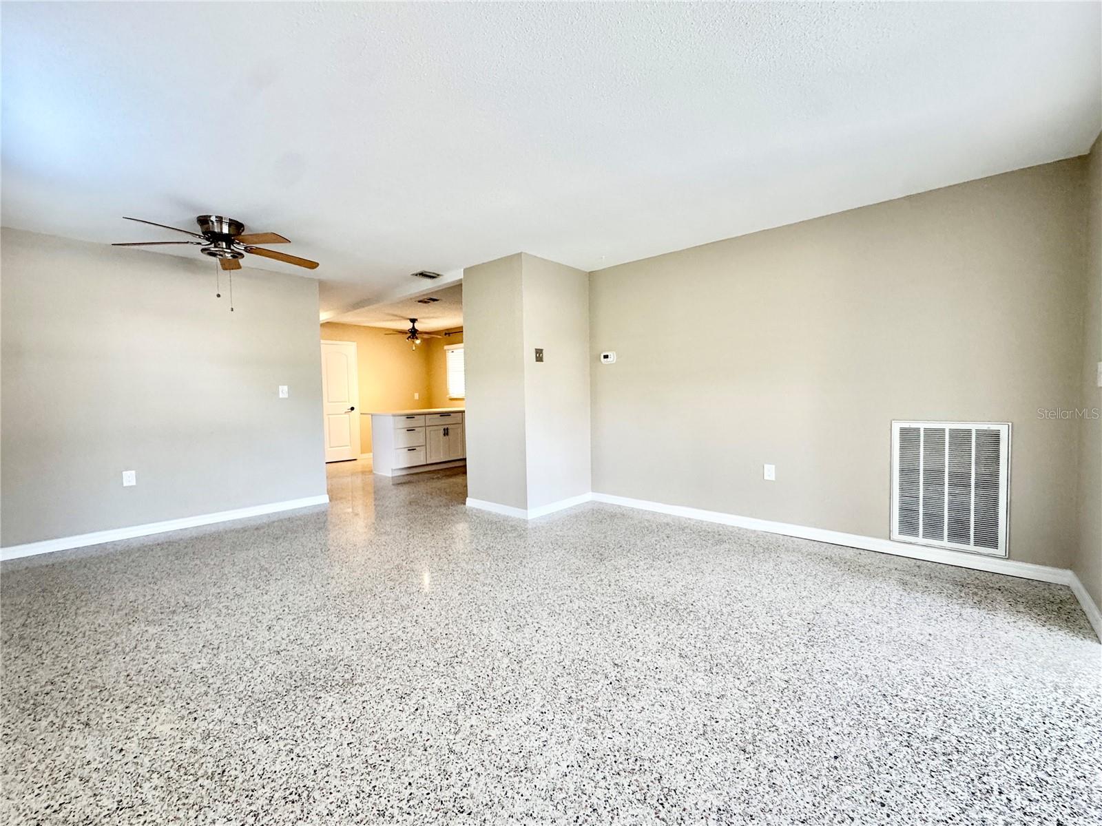 Image 17 of 30 For 4335 Floramar Terrace