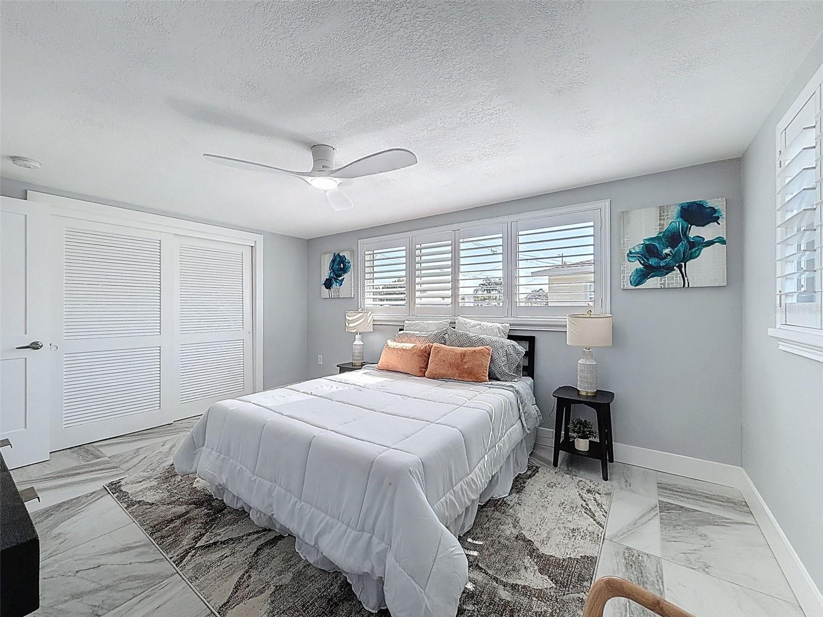 Listing photo id 21 for 12821 2nd Isle