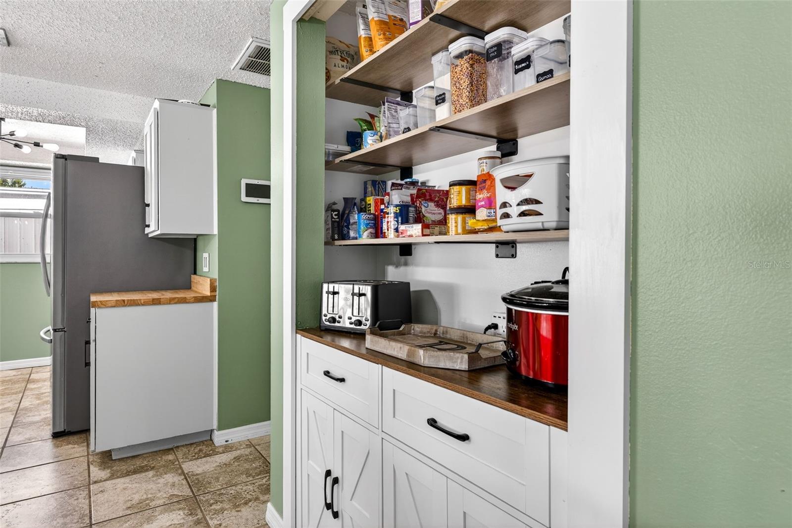 Image 13 of 36 For 7325 Neva Lane