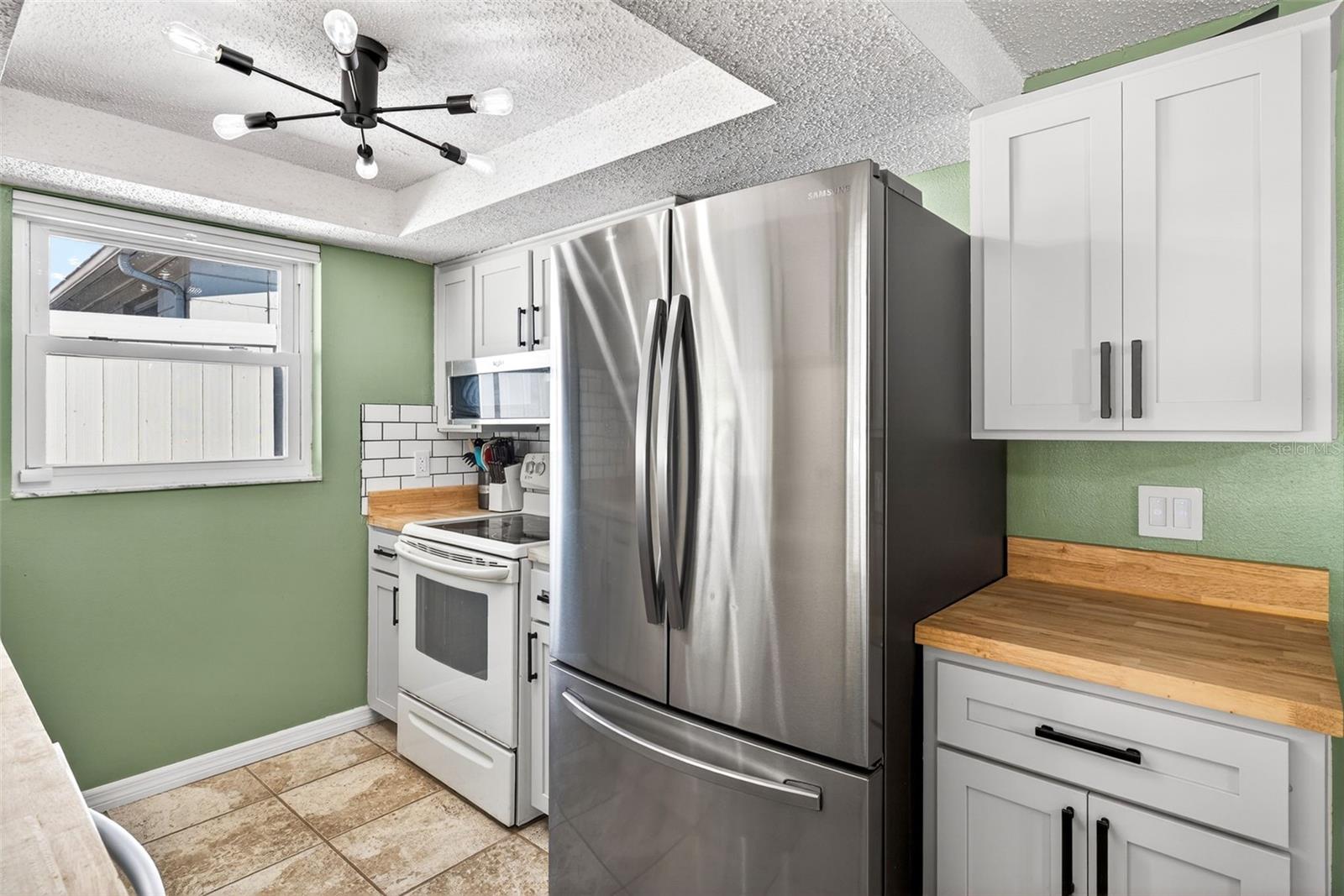 Image 5 of 36 For 7325 Neva Lane