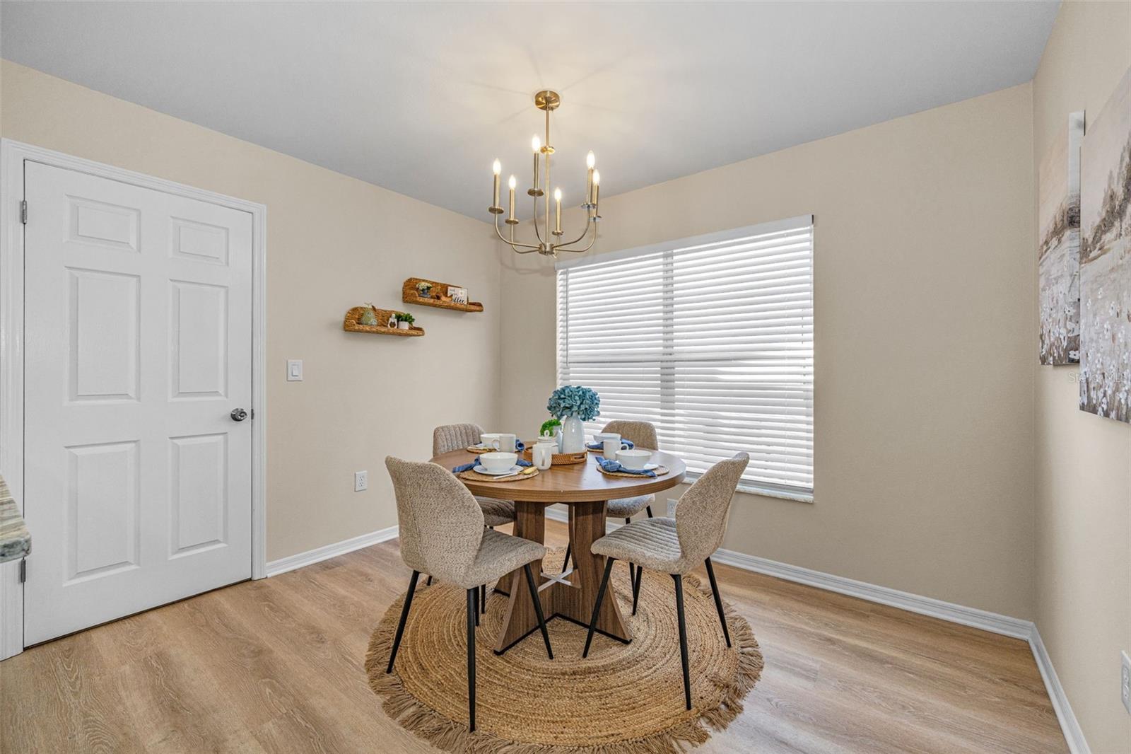 Image 21 of 80 For 4233 Northampton Drive