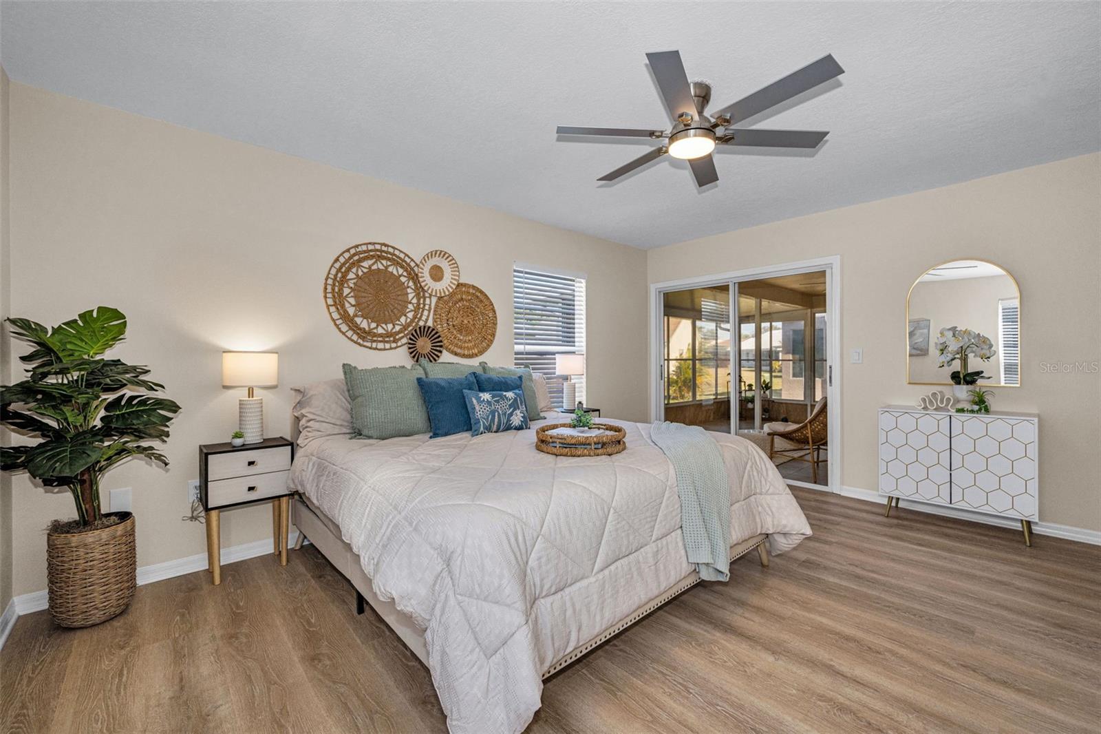 Image 25 of 80 For 4233 Northampton Drive