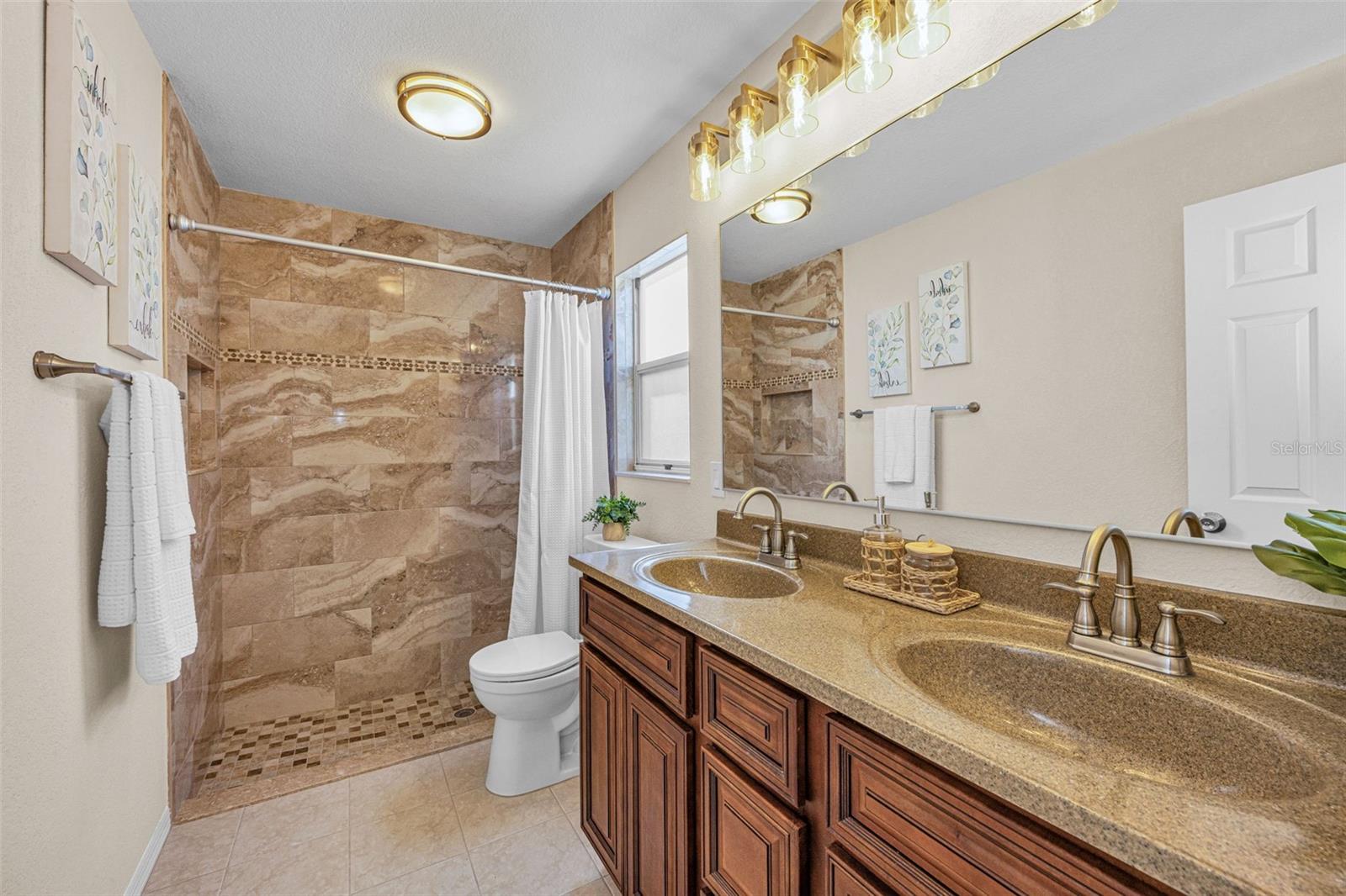 Image 28 of 80 For 4233 Northampton Drive