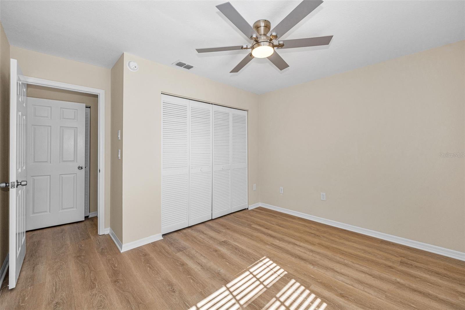 Image 33 of 80 For 4233 Northampton Drive