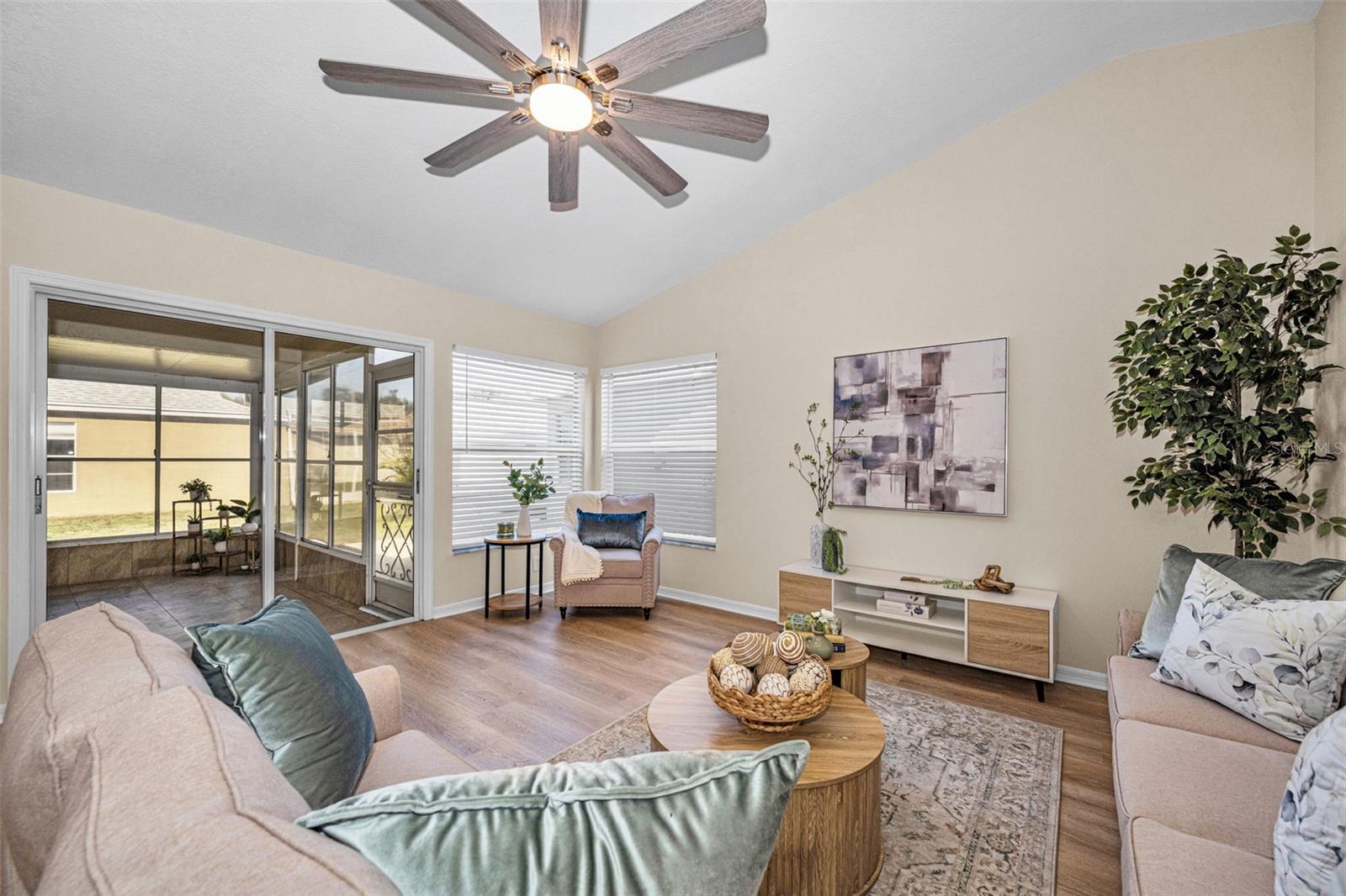 Image 8 of 80 For 4233 Northampton Drive