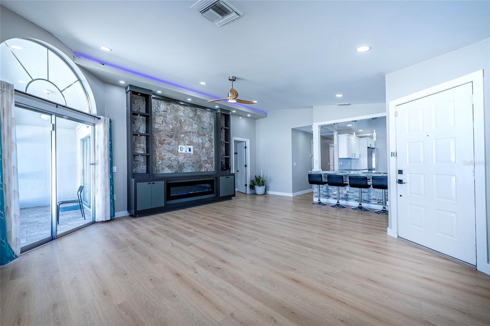 Image 3 of 38 For 11653 Orleans Lane