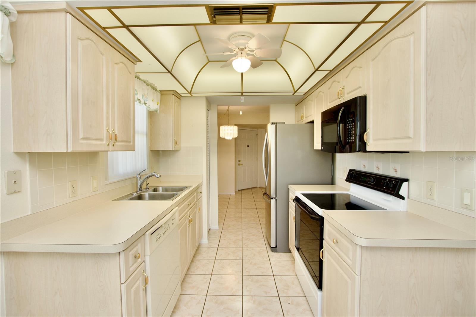 Image 13 of 33 For 4837 Boonesboro Court