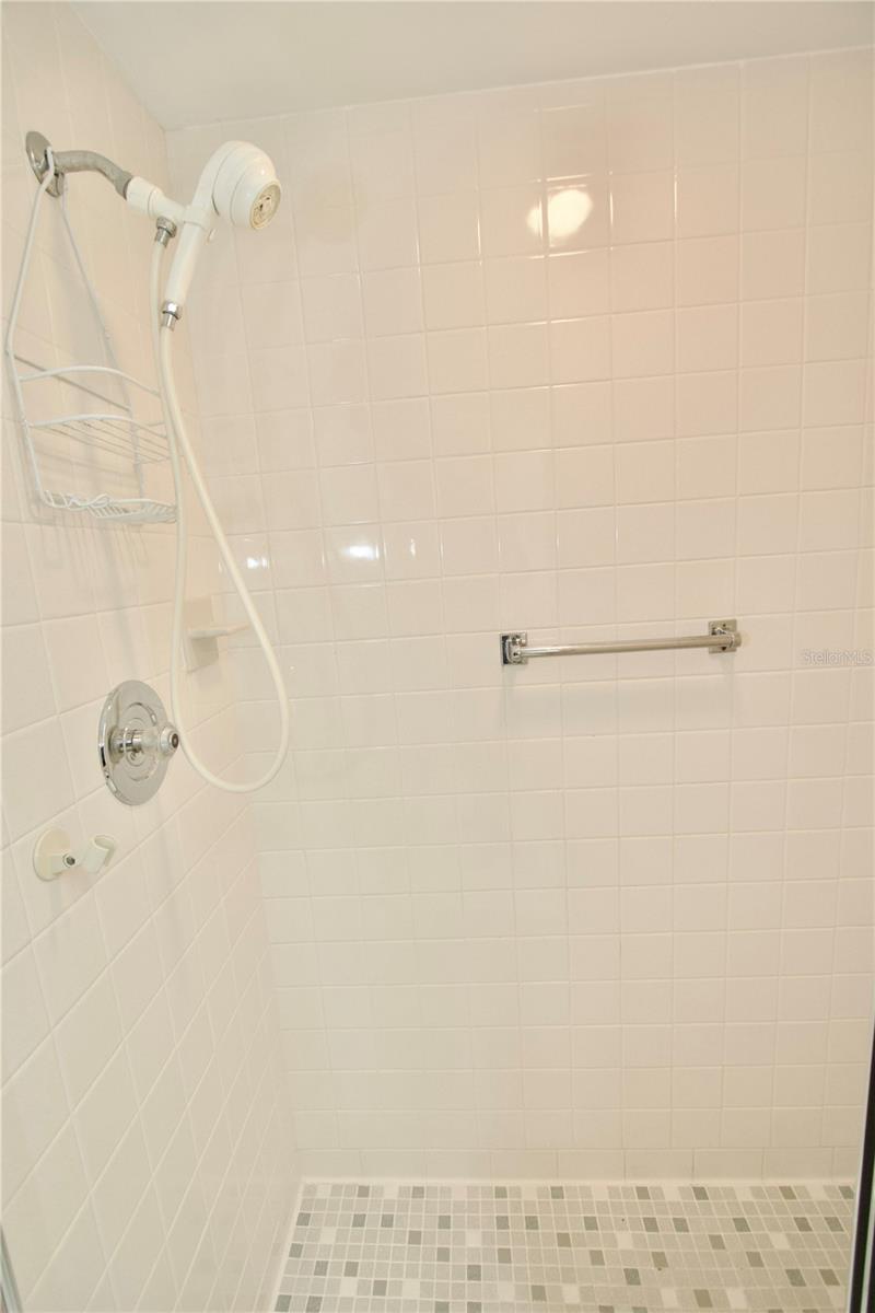 Image 19 of 33 For 4837 Boonesboro Court