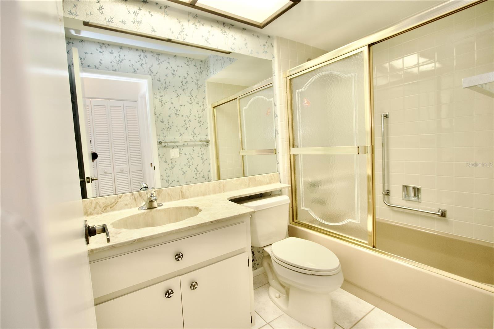 Image 23 of 33 For 4837 Boonesboro Court