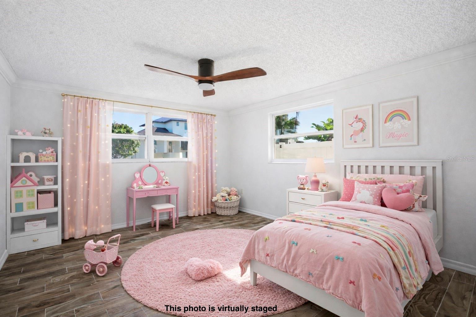 Image 23 of 56 For 9837 Island Harbor Drive