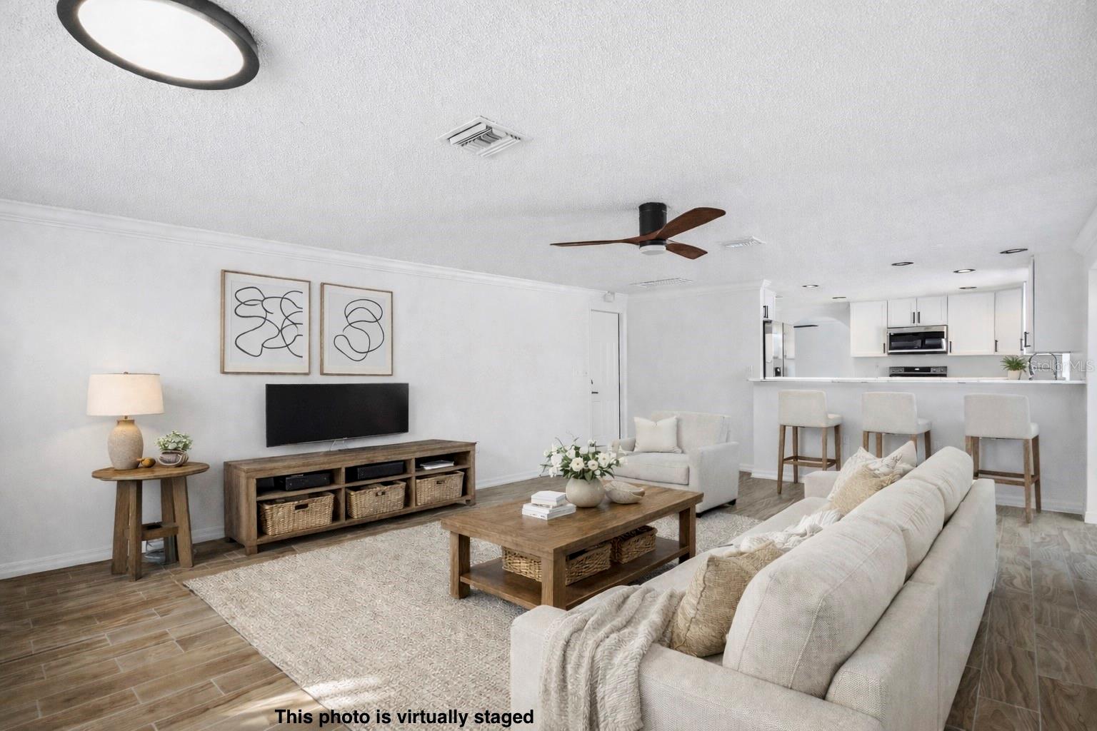 Image 8 of 56 For 9837 Island Harbor Drive