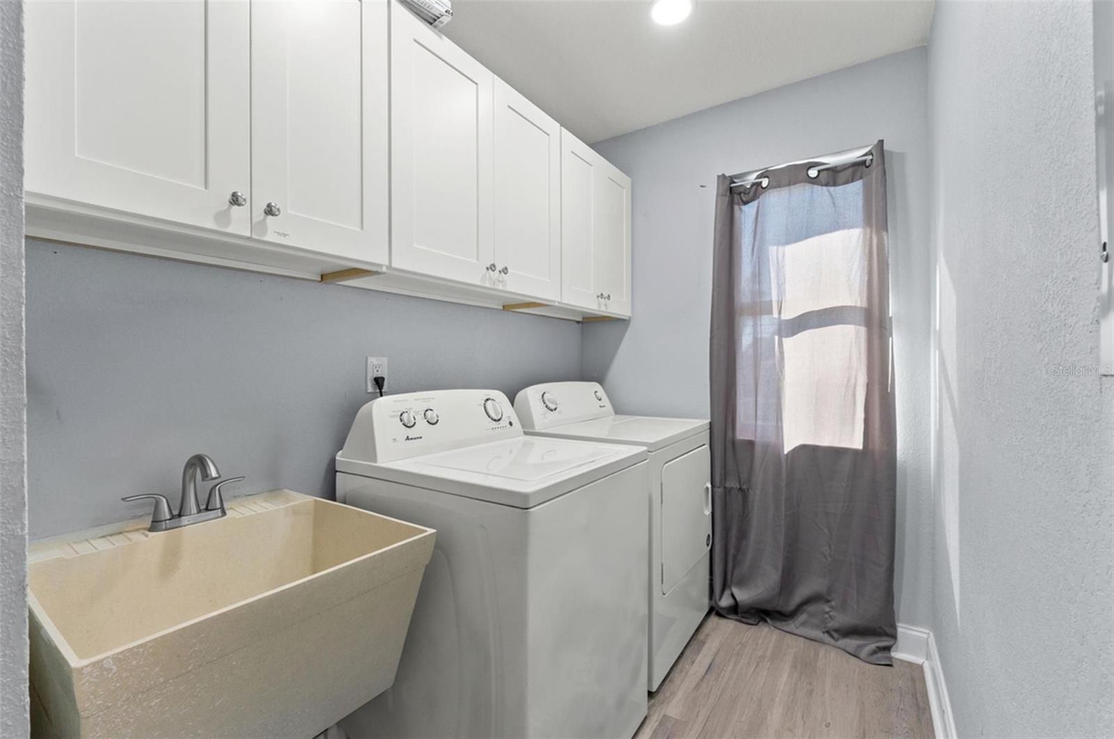 Image 28 of 61 For 3416 Crape Myrtle Drive