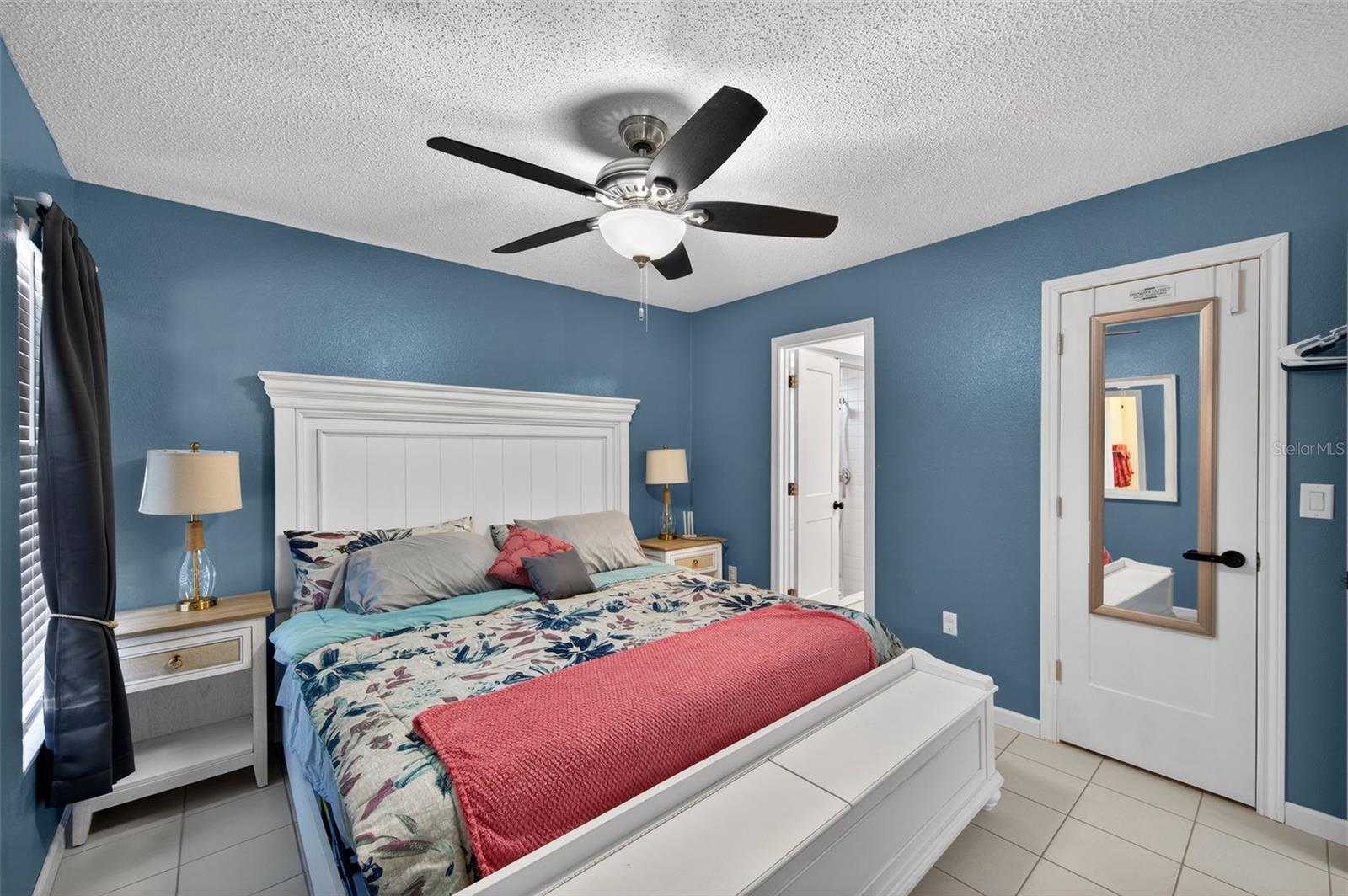 Listing photo id 20 for 7623 Mako Drive