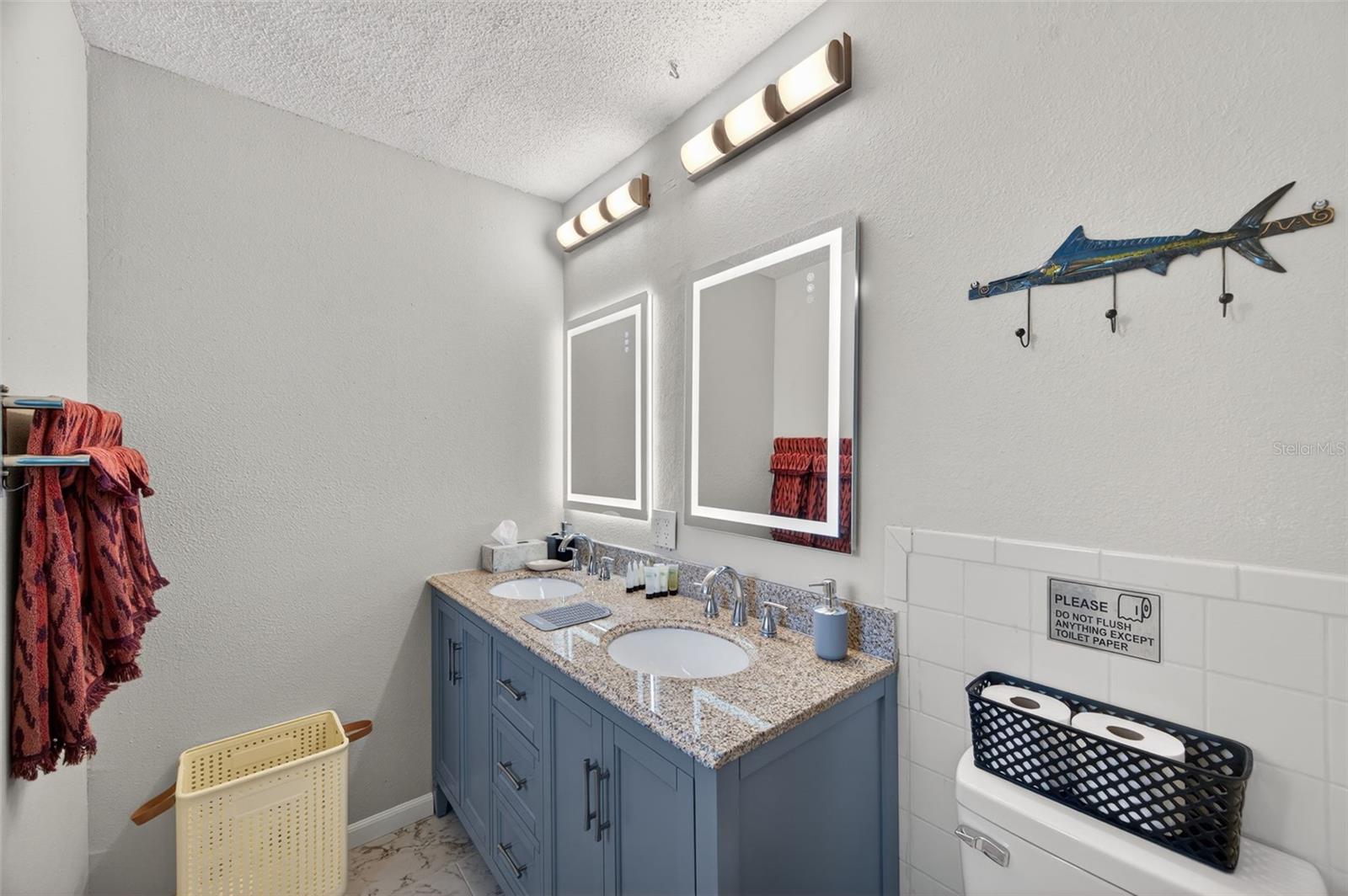 Listing photo id 24 for 7623 Mako Drive