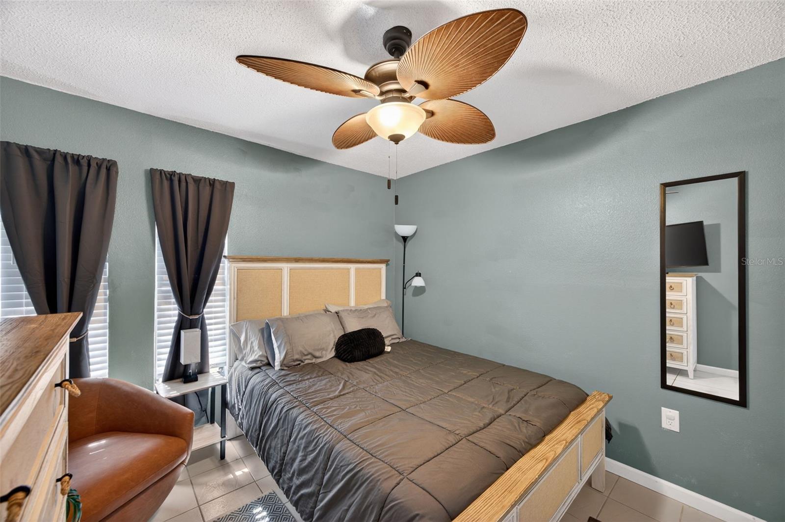 Listing photo id 30 for 7623 Mako Drive