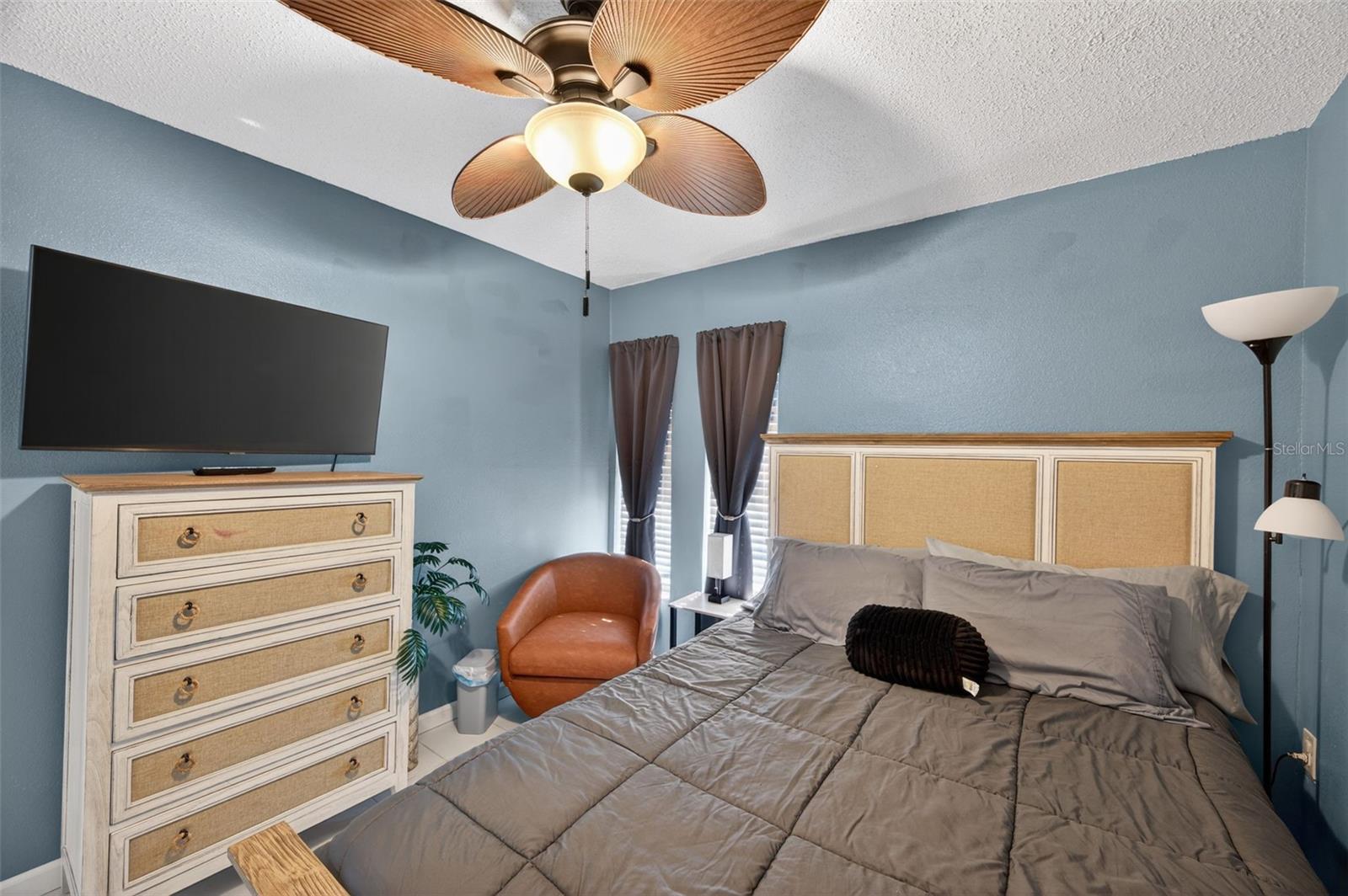 Listing photo id 32 for 7623 Mako Drive