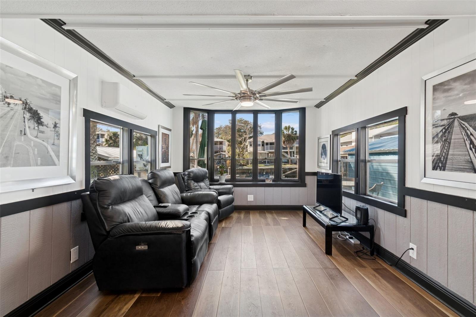 Image 14 of 79 For 7091 Westwind Street