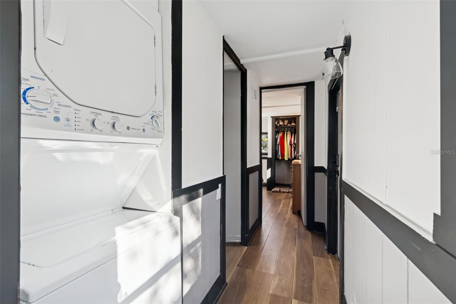 Image 27 of 79 For 7091 Westwind Street