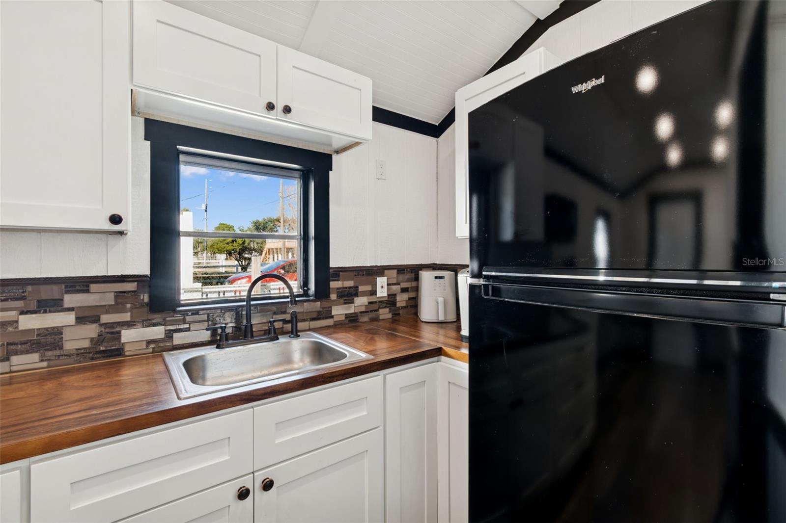 Image 37 of 79 For 7091 Westwind Street