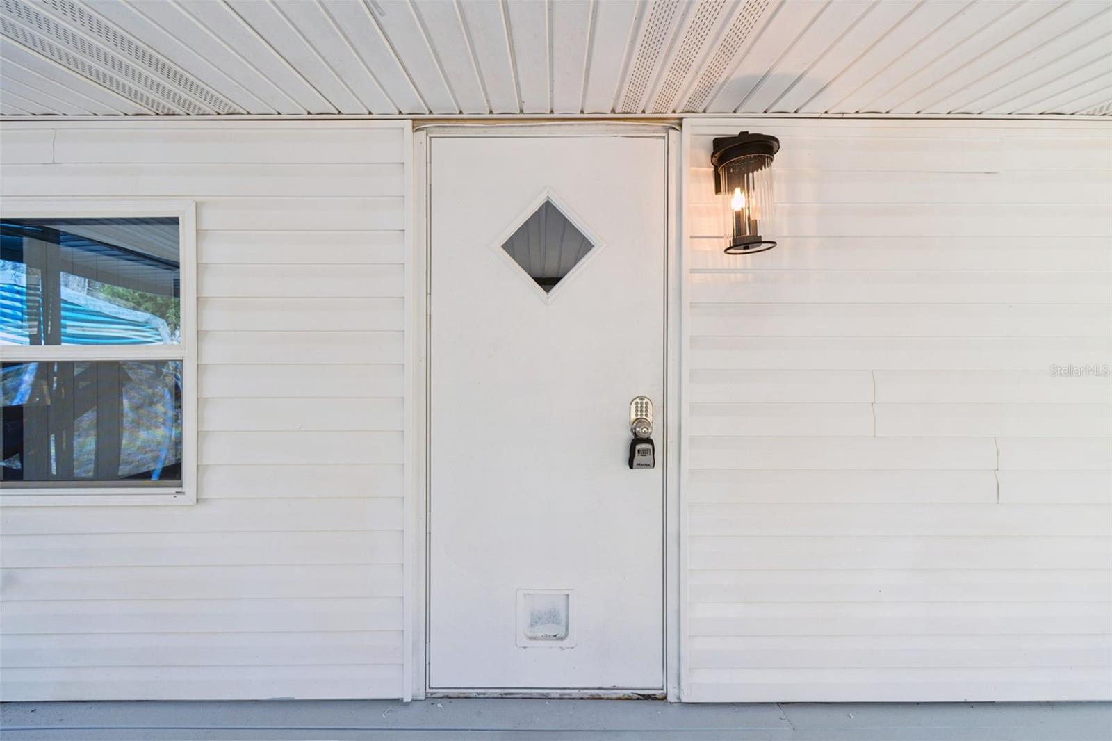 Image 10 of 61 For 7287 Aberdeen Court