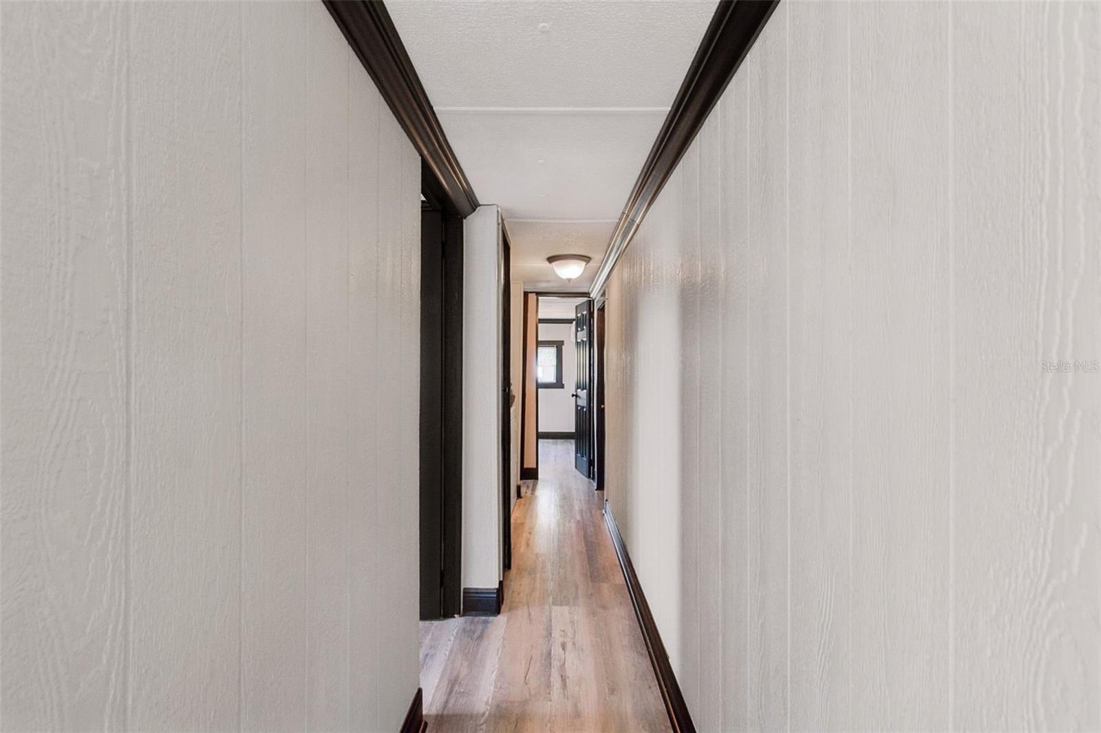 Image 23 of 61 For 7287 Aberdeen Court