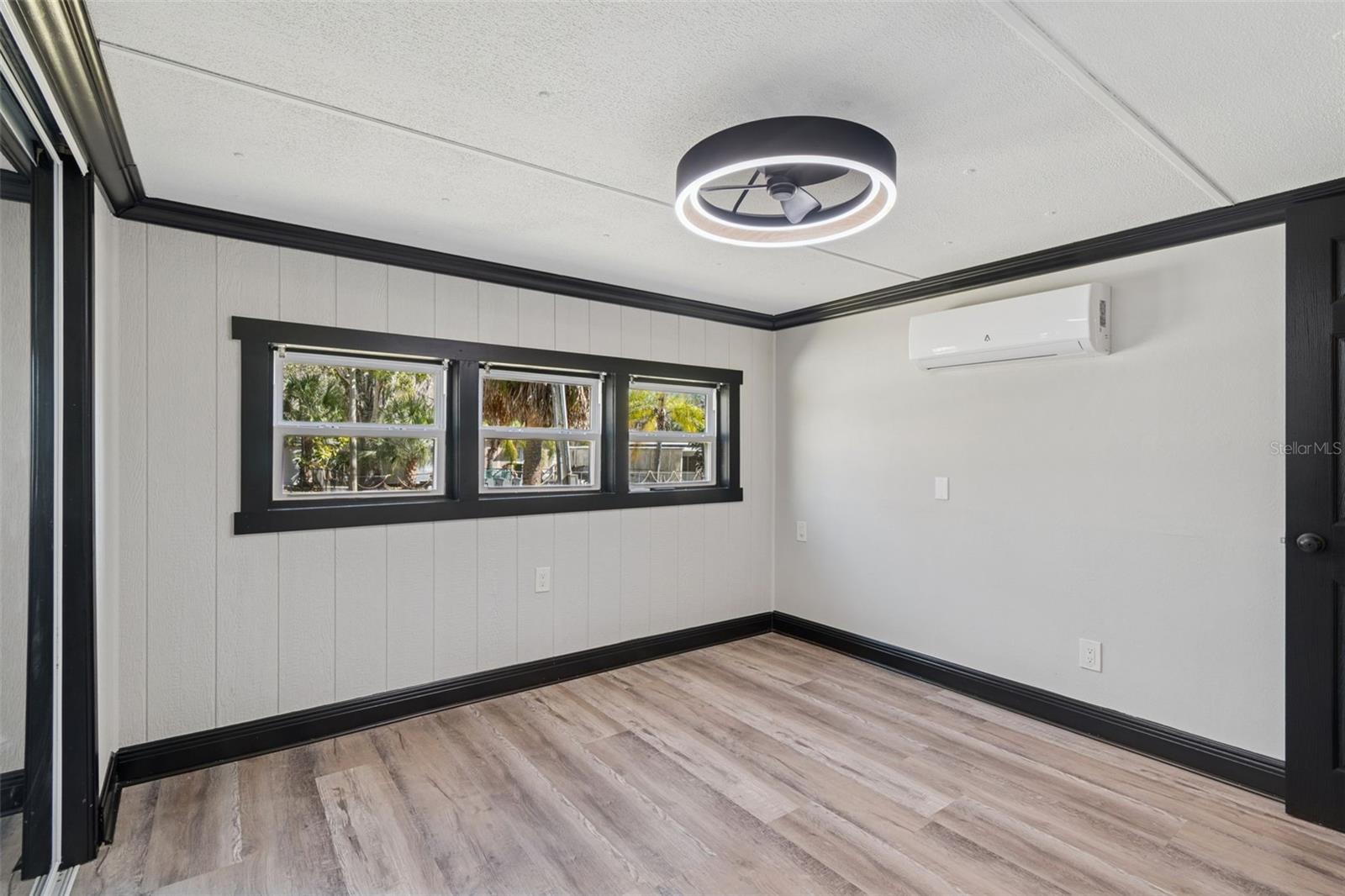 Image 27 of 61 For 7287 Aberdeen Court