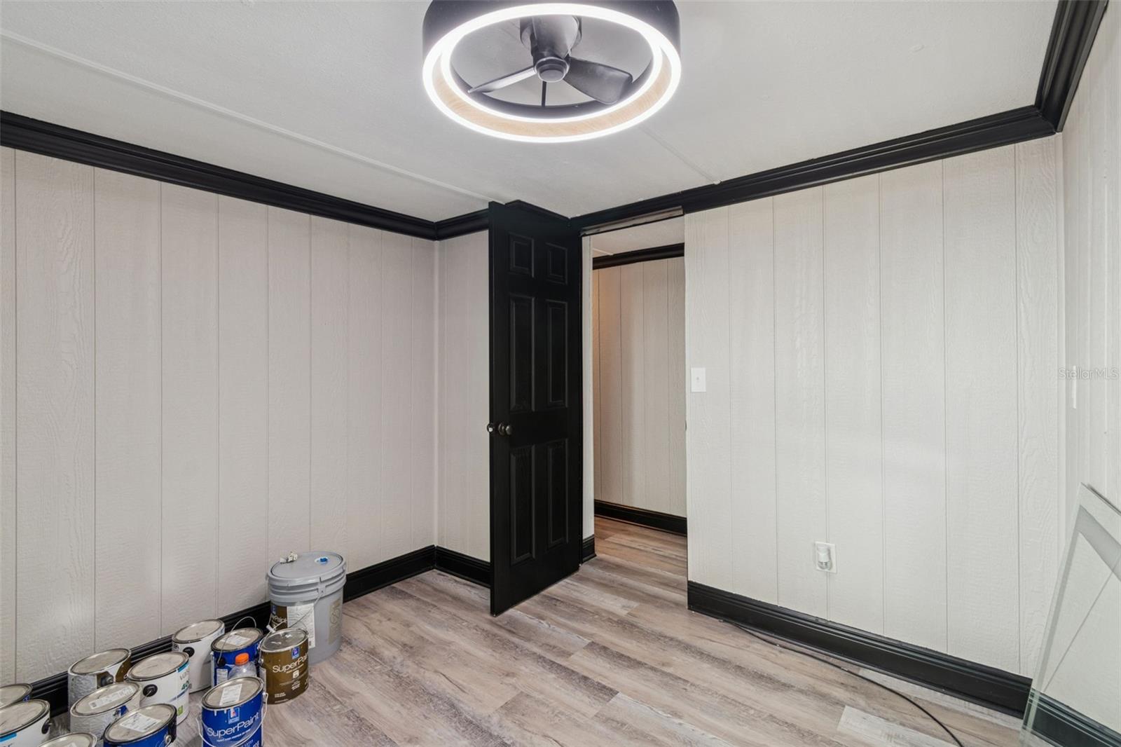 Image 32 of 61 For 7287 Aberdeen Court