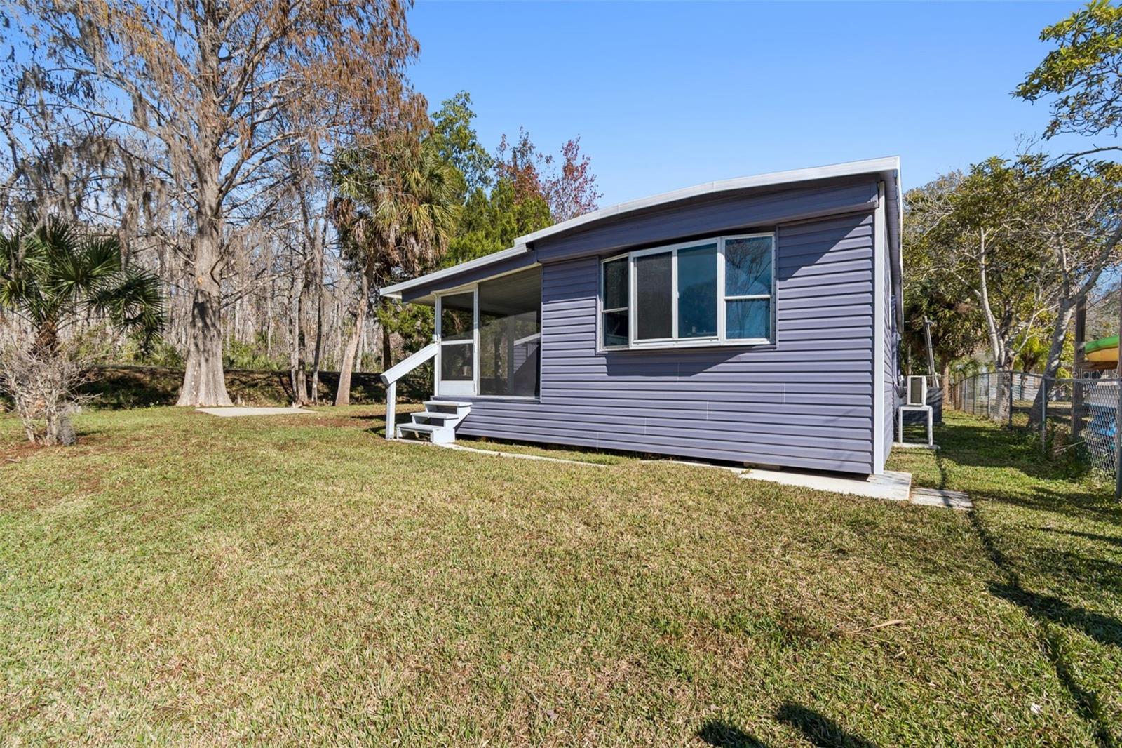 Image 39 of 61 For 7287 Aberdeen Court