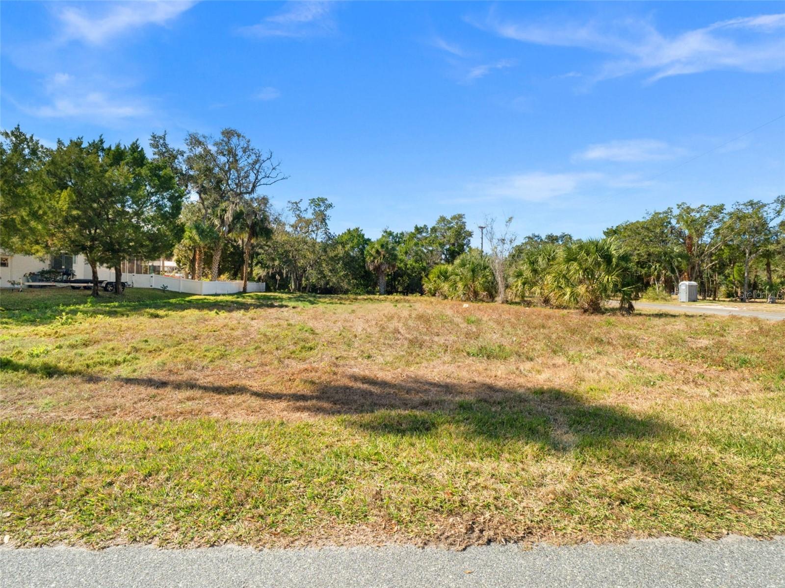 Image 7 of 10 For 2262 Watersedge Drive