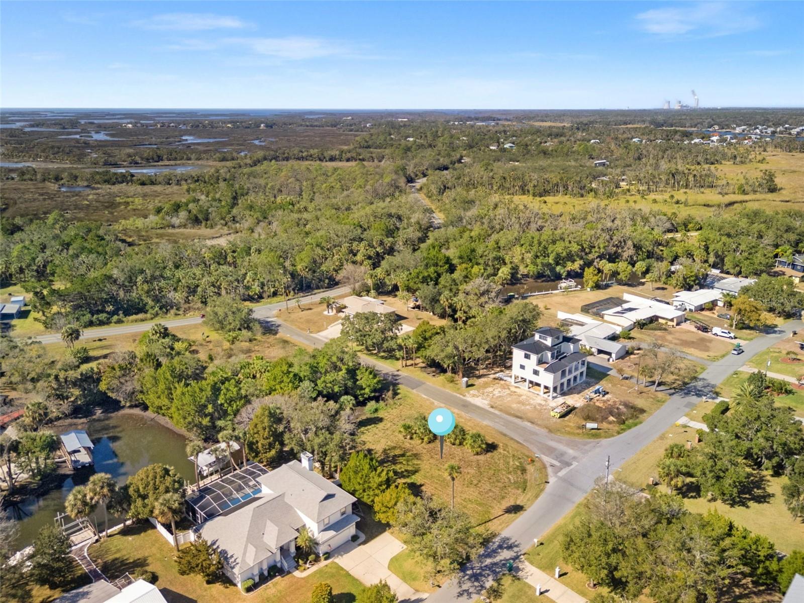 Image 8 of 10 For 2262 Watersedge Drive