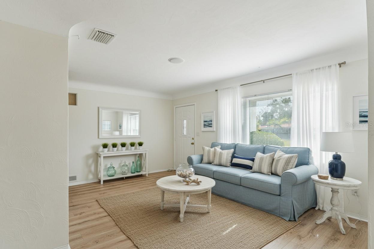 Image 2 of 61 For 5599 49th Avenue N