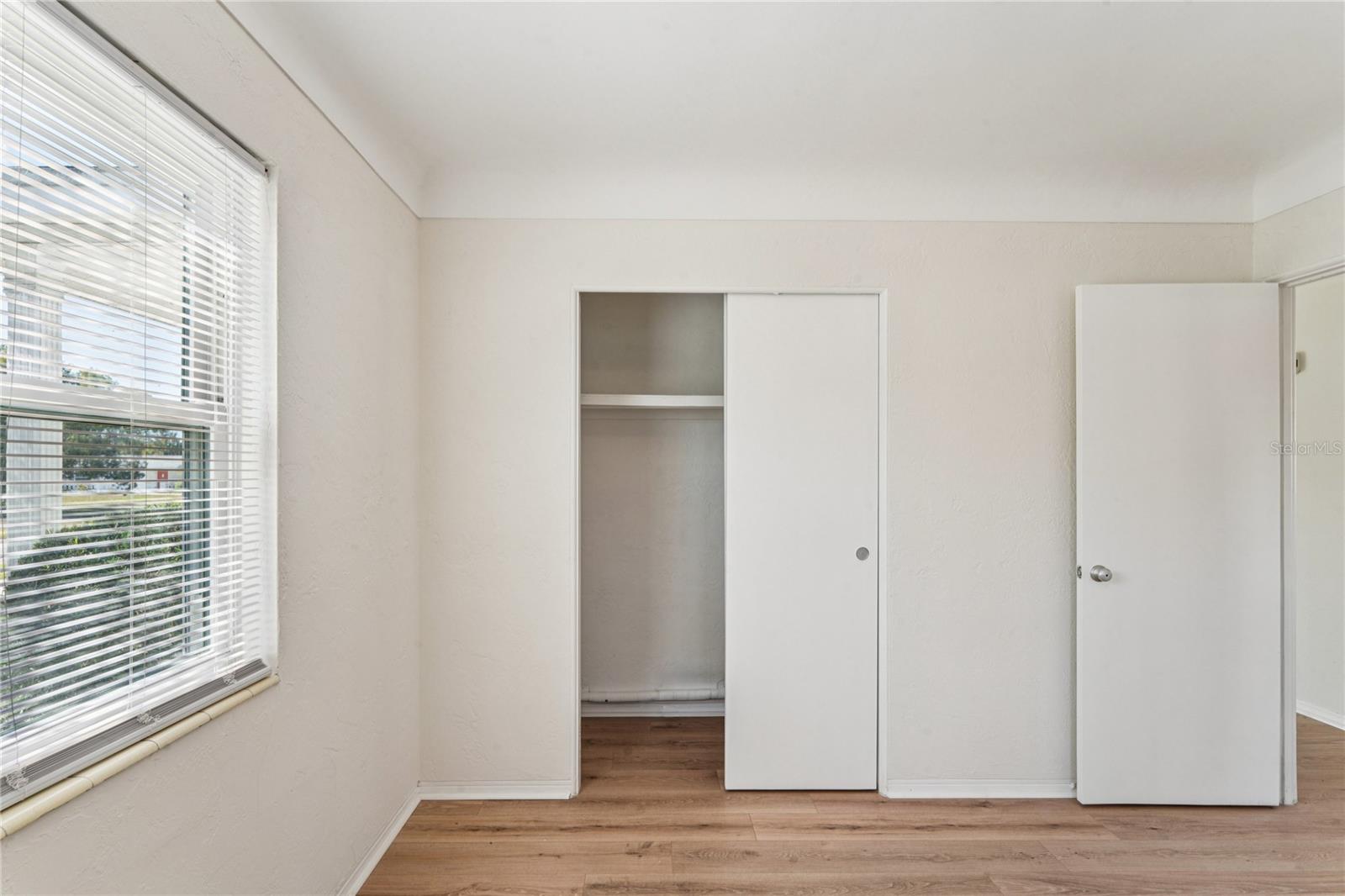 Image 28 of 61 For 5599 49th Avenue N