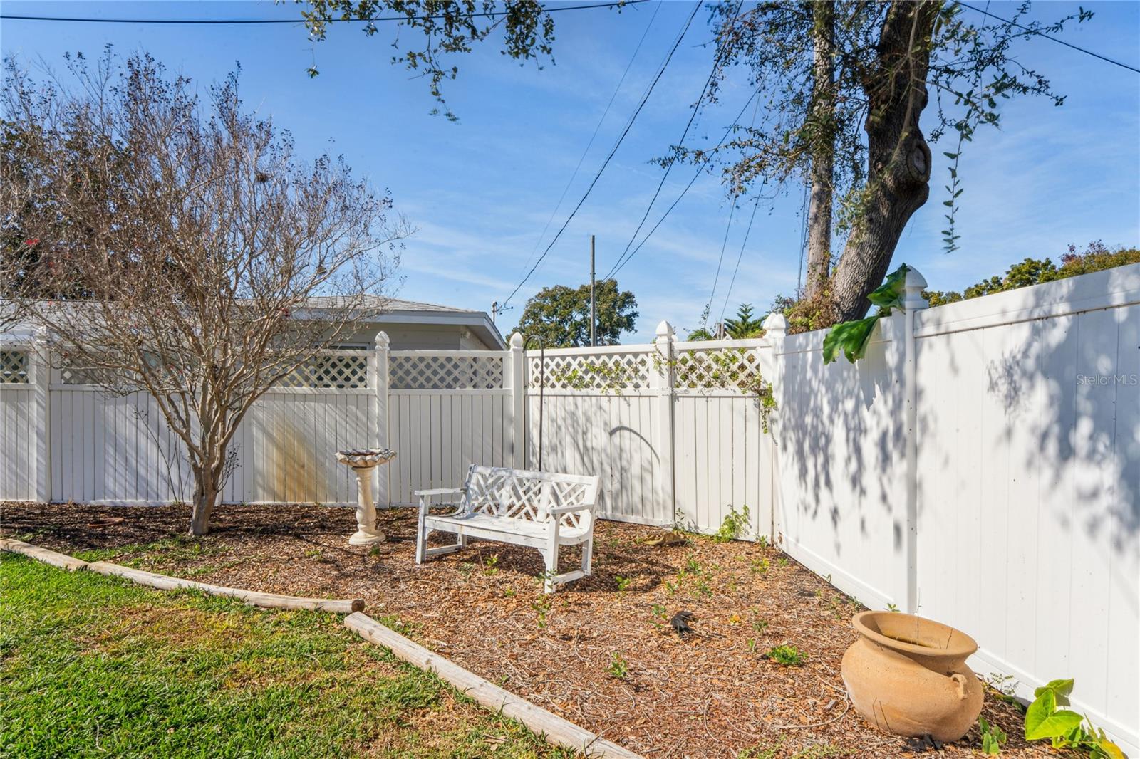 Image 36 of 61 For 5599 49th Avenue N