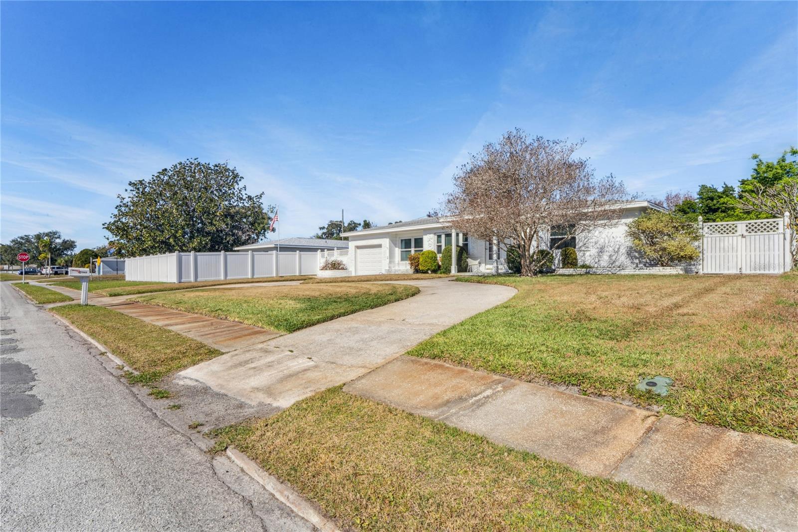 Image 48 of 61 For 5599 49th Avenue N