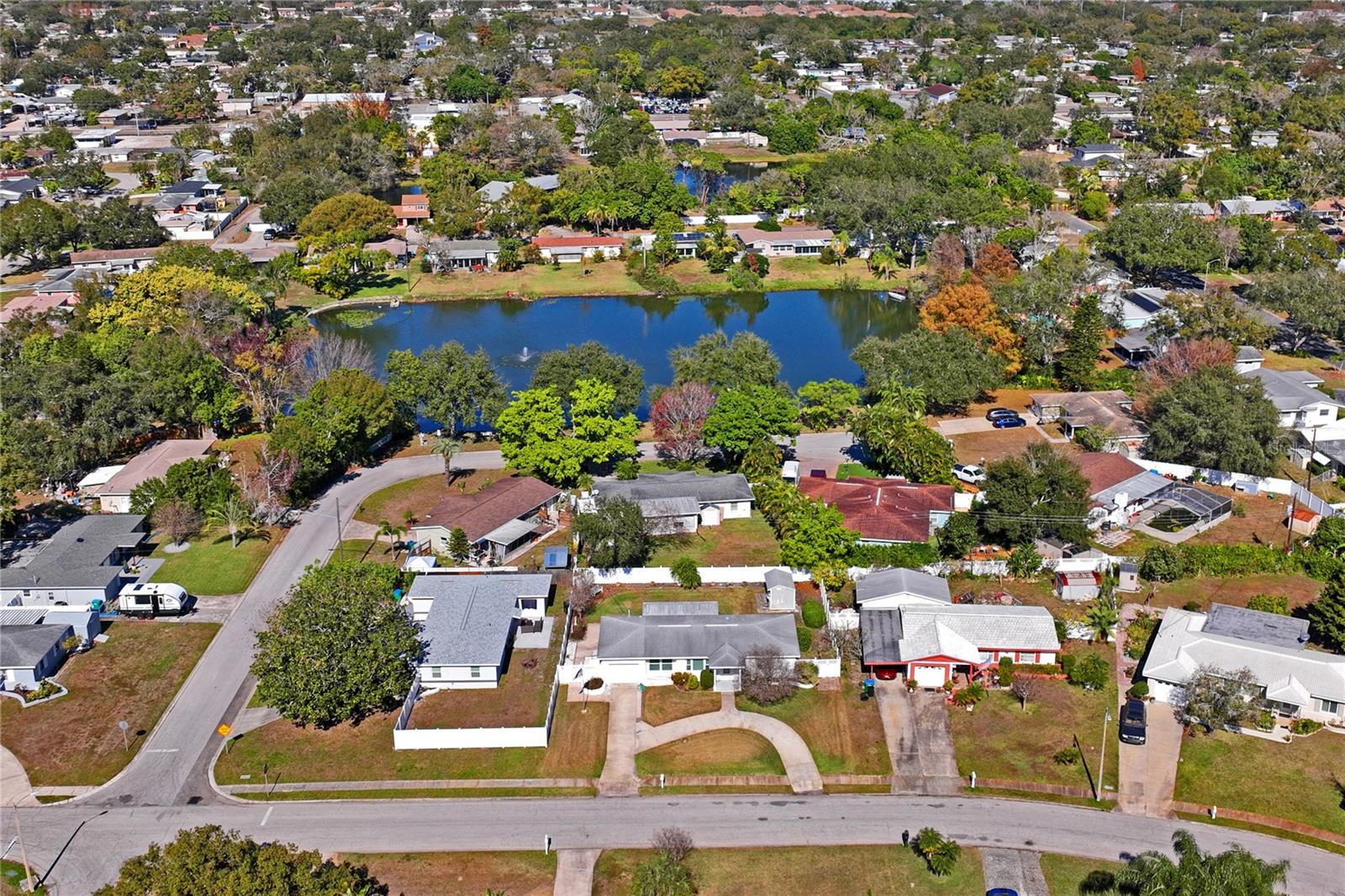 Image 52 of 61 For 5599 49th Avenue N