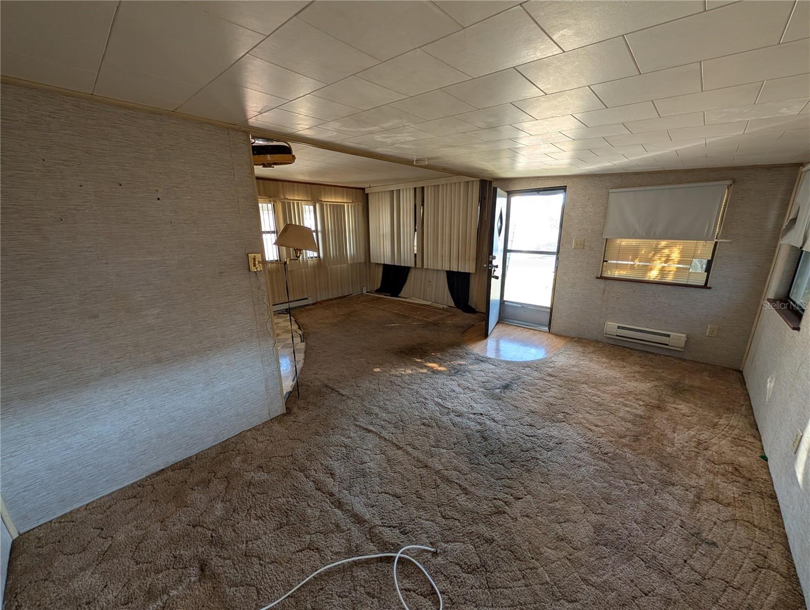 Image 7 of 14 For 1919 Dixie Lane