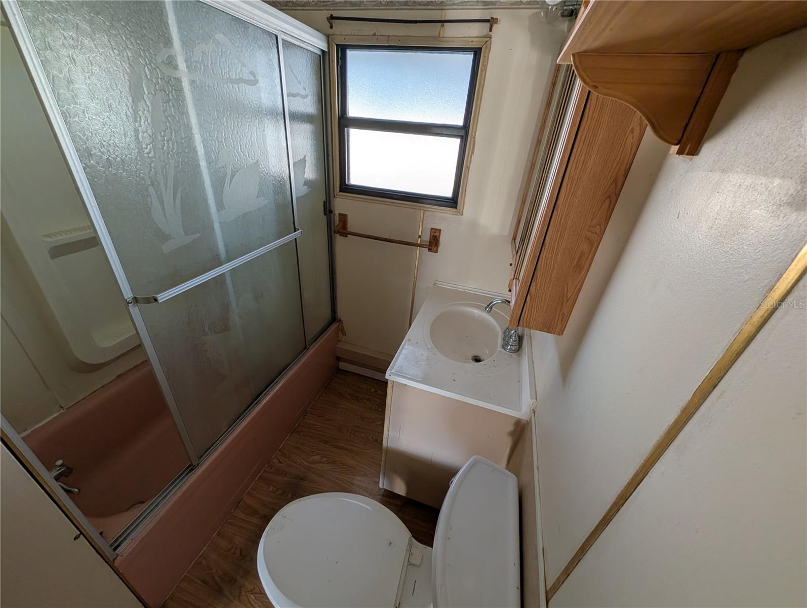 Image 9 of 14 For 1919 Dixie Lane