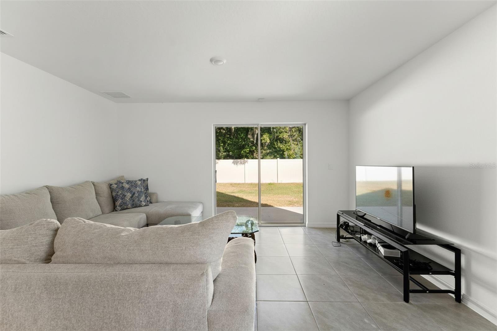 Image 17 of 54 For 37445 Sharks Eye Lane