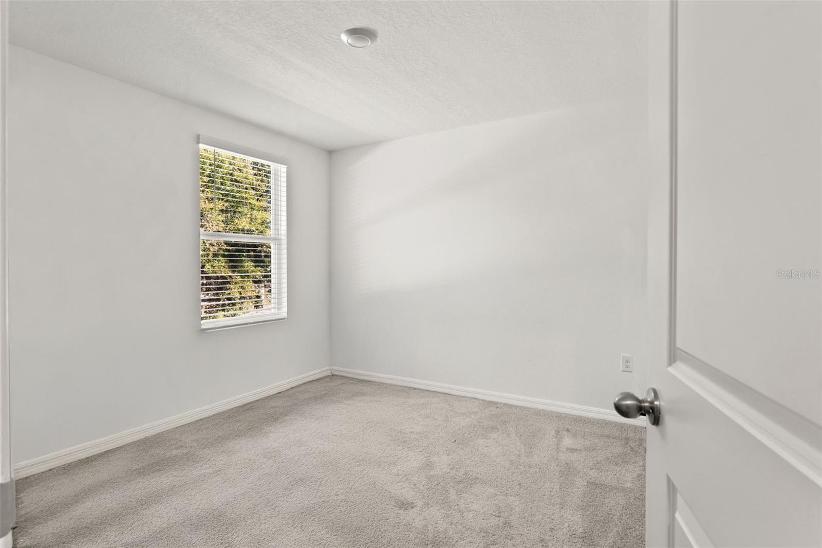 Image 29 of 54 For 37445 Sharks Eye Lane