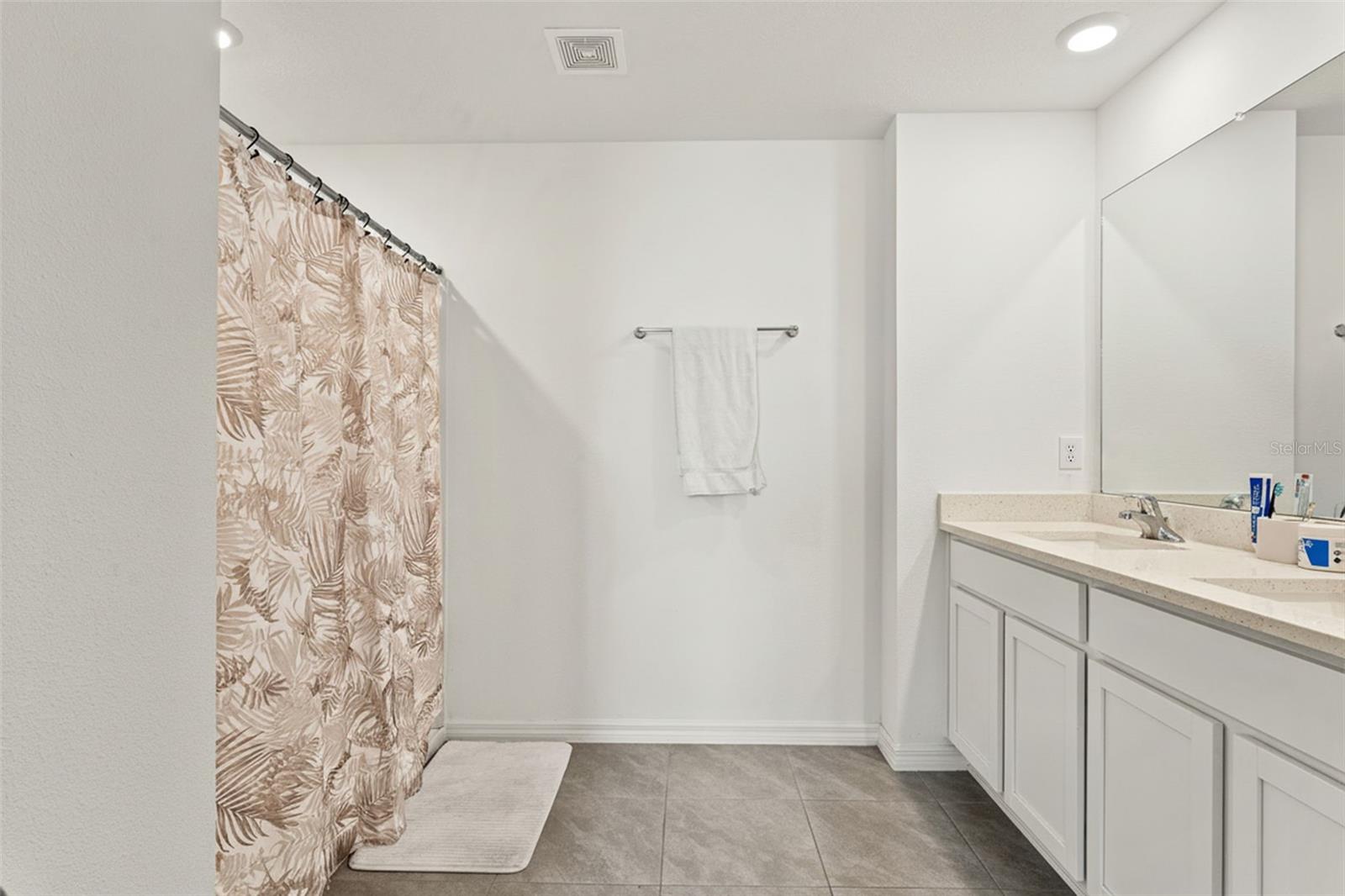 Image 35 of 54 For 37445 Sharks Eye Lane