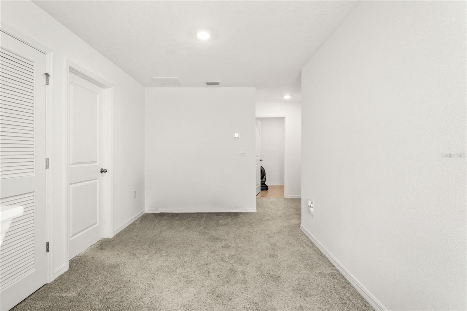 Image 37 of 54 For 37445 Sharks Eye Lane