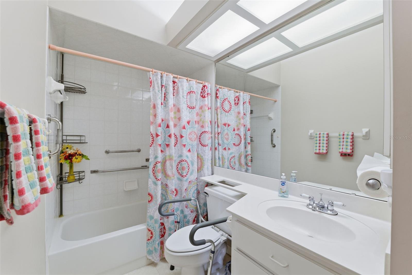 Image 21 of 48 For 3554 Belgrave Drive