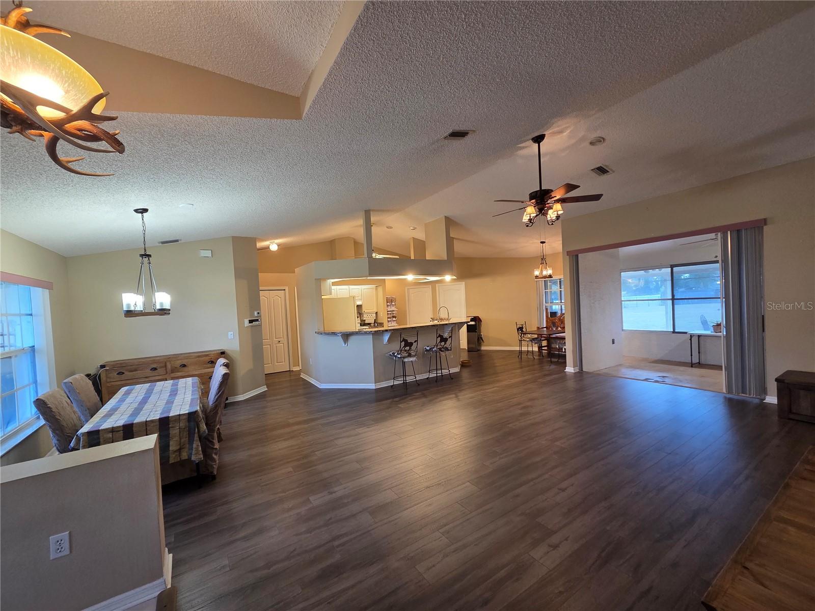 Image 8 of 27 For 15110 Copeland Way